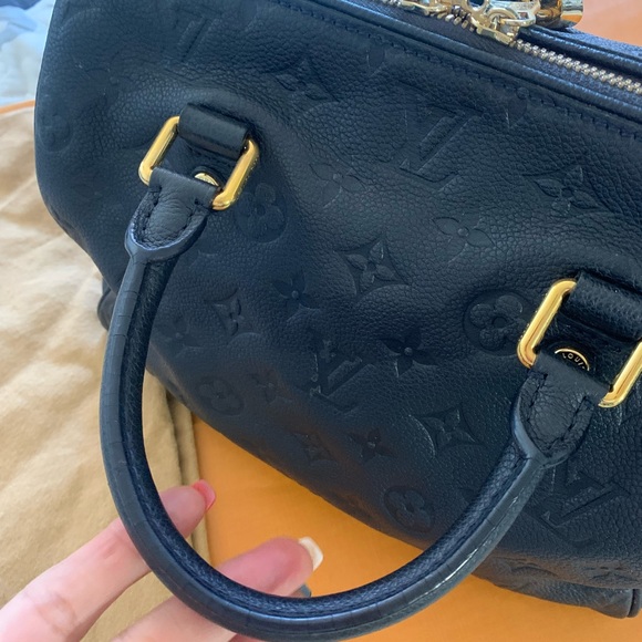 💯% authentic LV Bandouliere speedy 25 - Picture 5 of 17